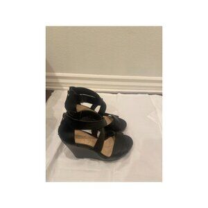 Jessica Simpson Women's Jinxxi Wedge Sandal